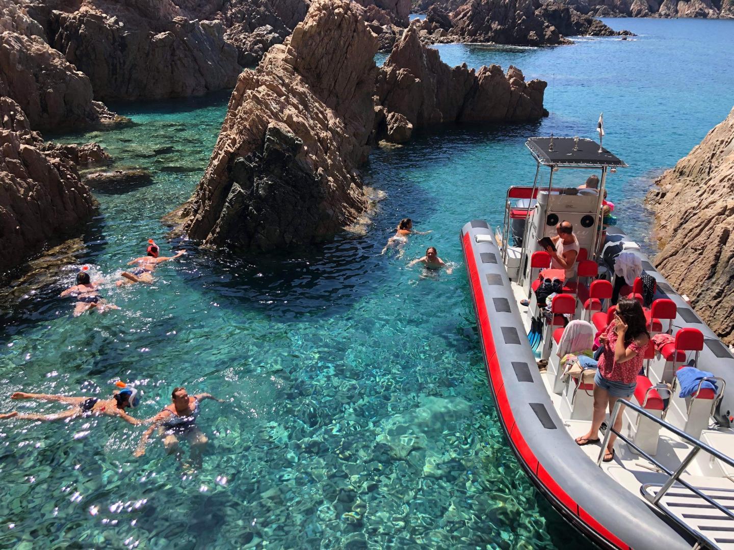Excursion en bateau, Girolata